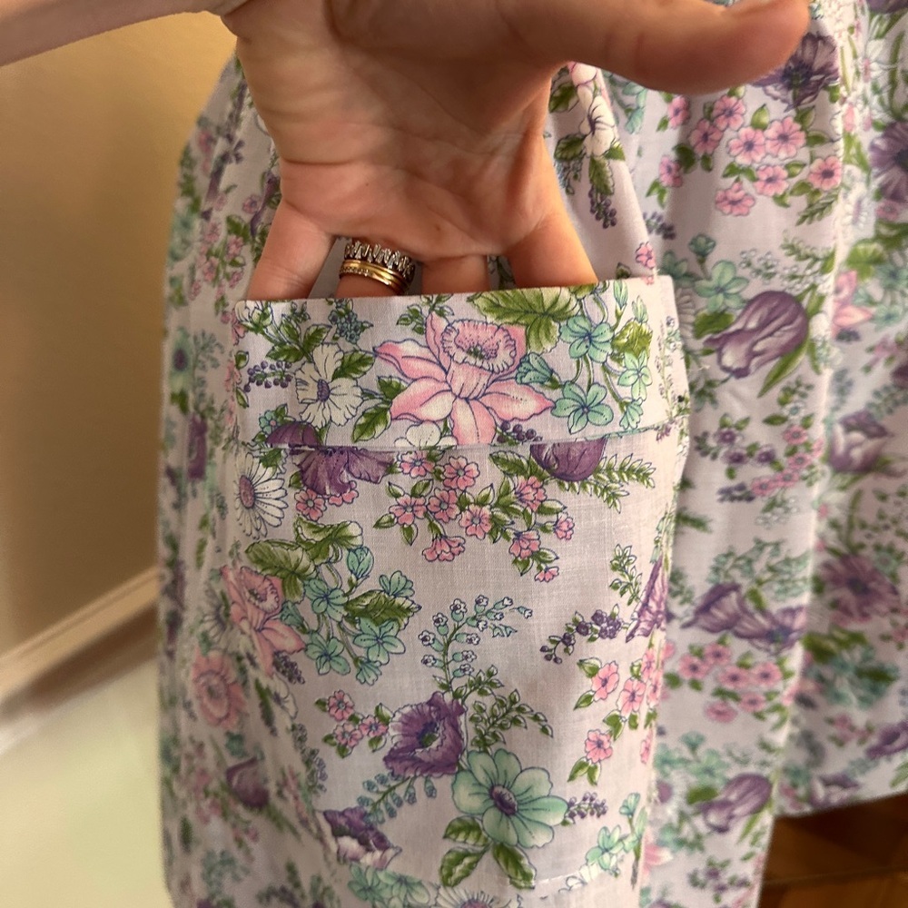 Handmade vintage inspired apron - Picture 4 of 7
